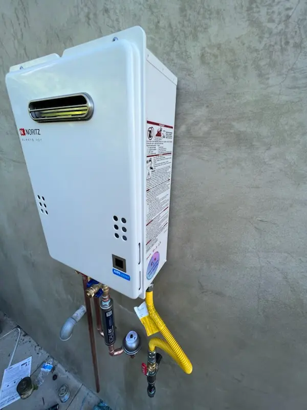 Tankless water heater installation for Plantersville homes
